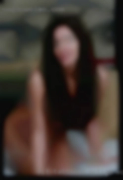 Fit, tattooed respectful Antigo women who and fun!