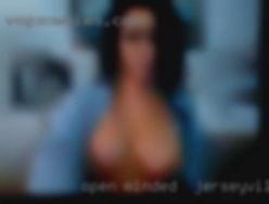 Open minded   and really to in Jerseyville, IL play.